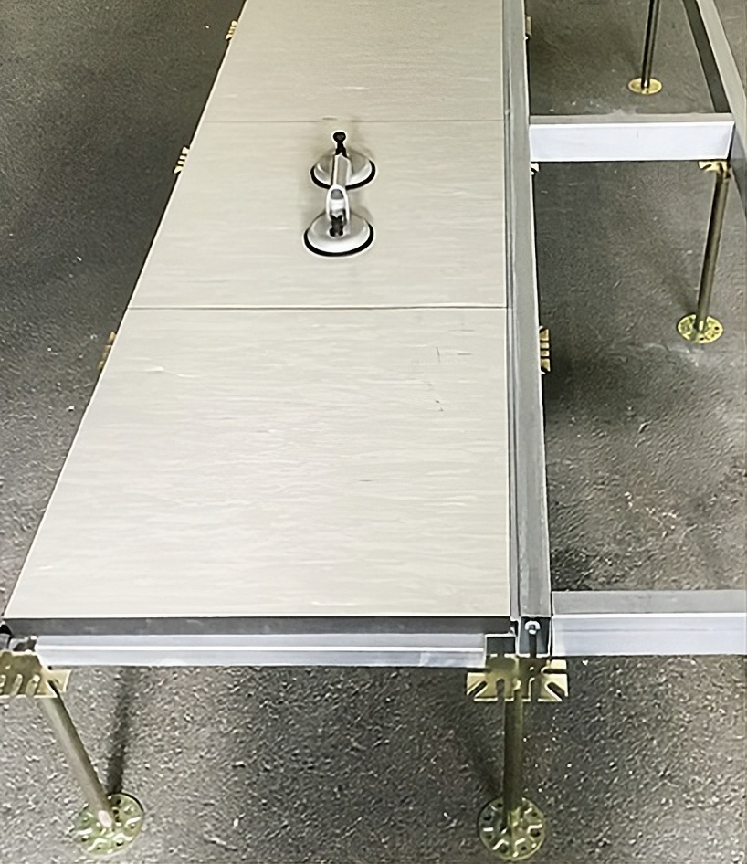 Schaltwartenboden Weßels GmbH